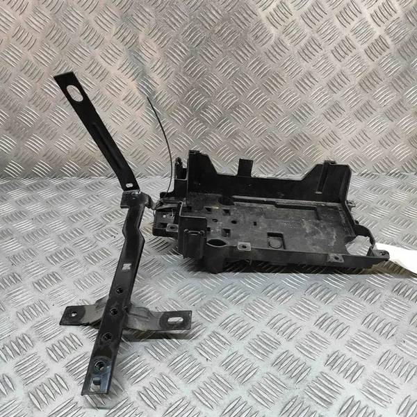 Base de bateria OPEL MOKKA 1.7L diesel 2014 OEM 95933269 image 6