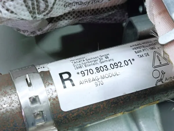Oikea Ilmatyynyverho OEM 97080309201 Porsche Panamera image 4