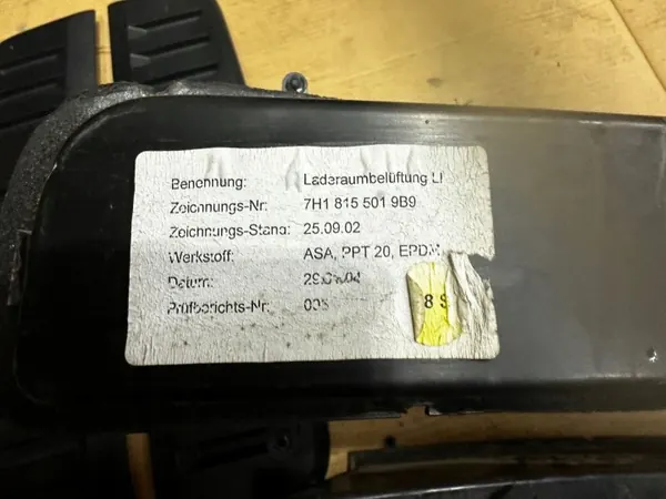 OEM 7H1815501 Sidofönster luftkanal för VW T5/T6 image 4