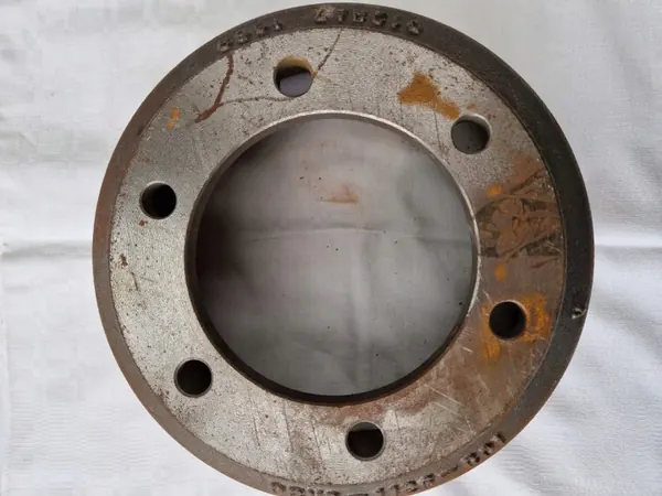 Tambour de frein arrière OEM 92VB-1126-R01 Ford Transit image 3