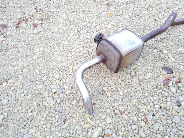 Pakoputken vaimennin OEM 201003992R Renault Megane IV:lle image 9