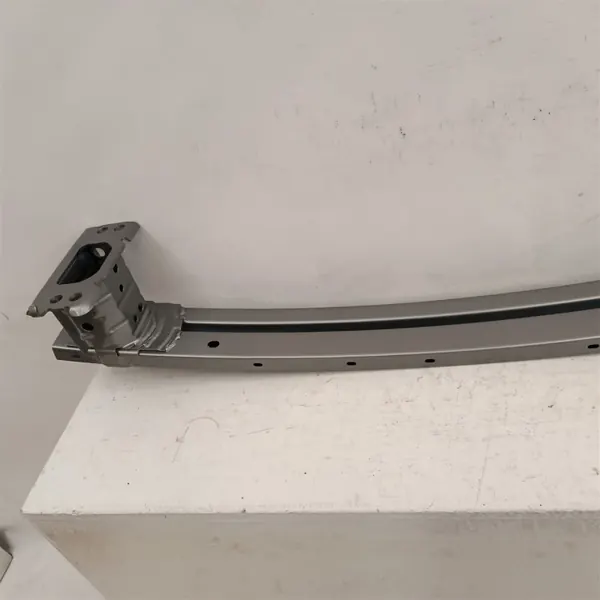 OEM 52021-02230 Voorbumperbalk Toyota Auris II image 5