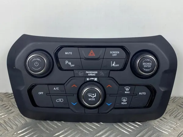 Jeep klimatpaneler OEM 07356941360 - Begagnad image 2