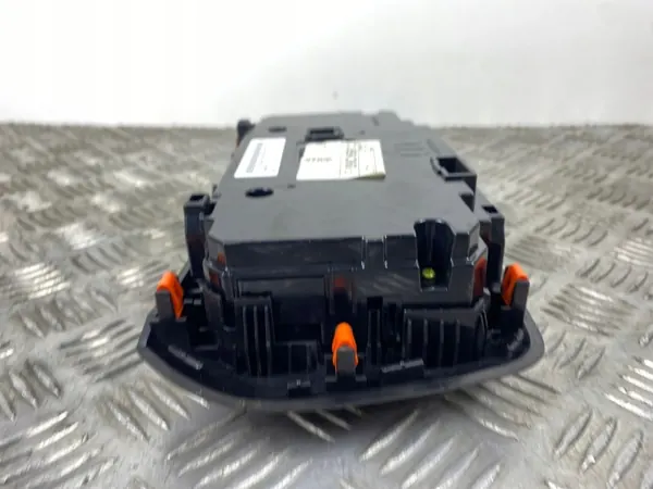 Jeep klimatpaneler OEM 07356941360 - Begagnad image 4