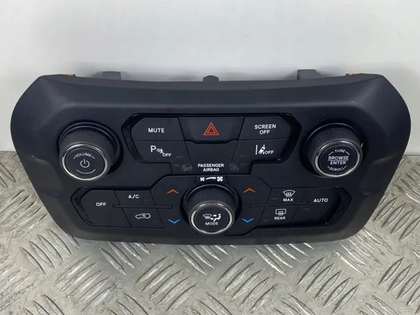 Jeep klimatpaneler OEM 07356941360 - Begagnad image 5