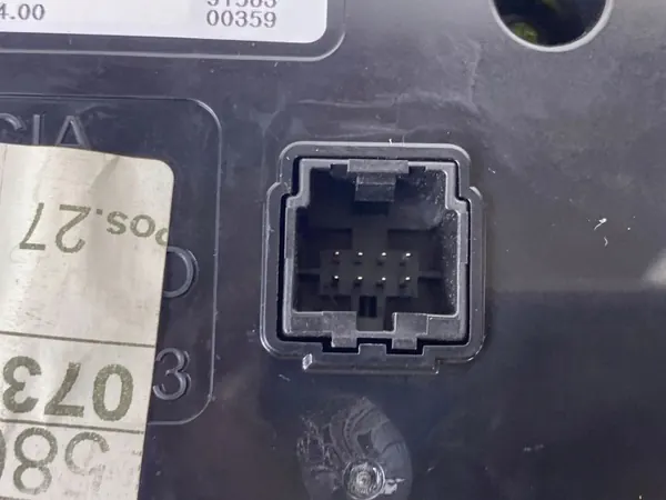 Jeep klimatpaneler OEM 07356941360 - Begagnad image 7