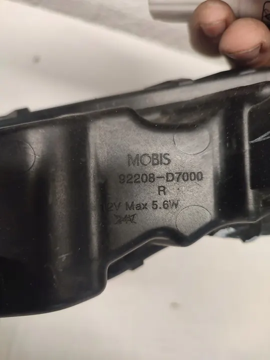 Hyundai Tucson Halógeno LED Direito 92208-D7000 image 10