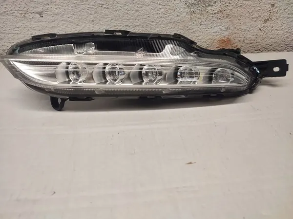 Hyundai Tucson Halógeno LED Direito 92208-D7000 image 2