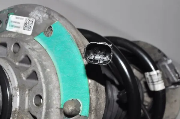 Ammortizzatore Anteriore Destro BMW M4 F82 3.0 OEM 2284788 image 7