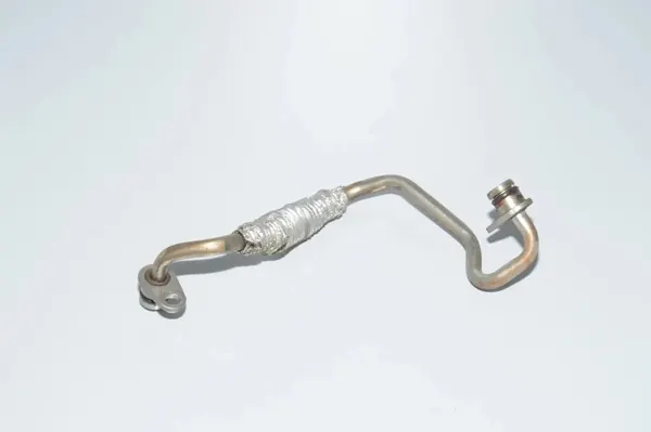 BMW Turbosmörjningsledning OEM 11427848524 image 2