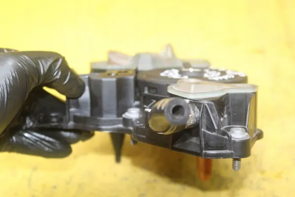 Bouchon d'huile OEM 06K103495AT pour Audi A4 B8, VW image 5