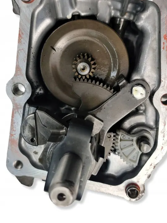 Cilindro esclavo de embrague OEM RGC12991 para Citroen C1 image 8