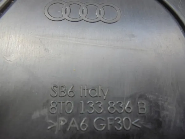OEM 24OIJ35G oikea ilmansuodatin Audi RS5 4.2 FSI:lle image 3