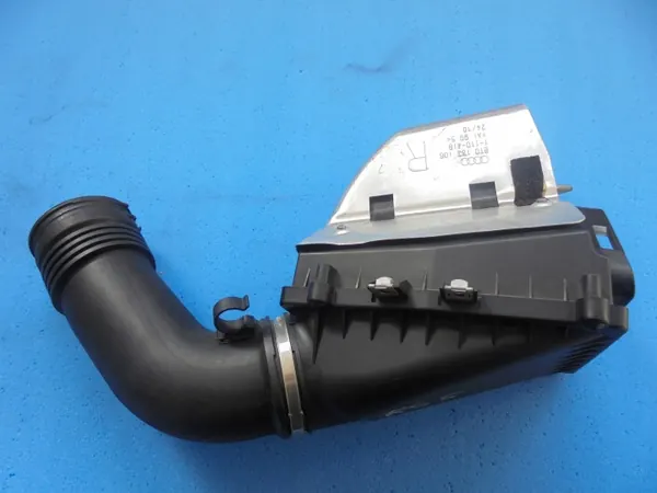 OEM 24OIJ35G oikea ilmansuodatin Audi RS5 4.2 FSI:lle image 5