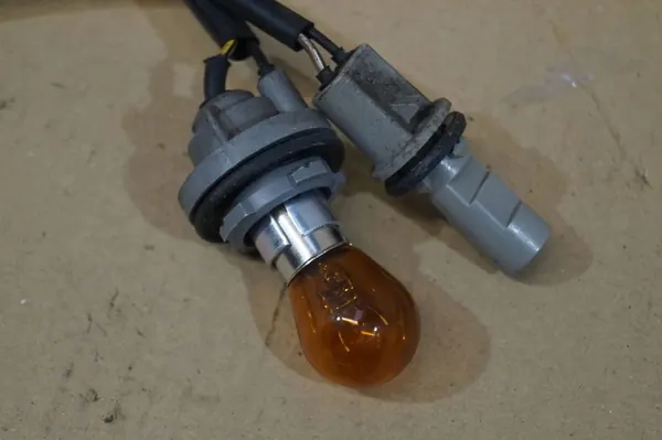 Câblage de phare Xenon avant gauche Mazda CX-5 image 4