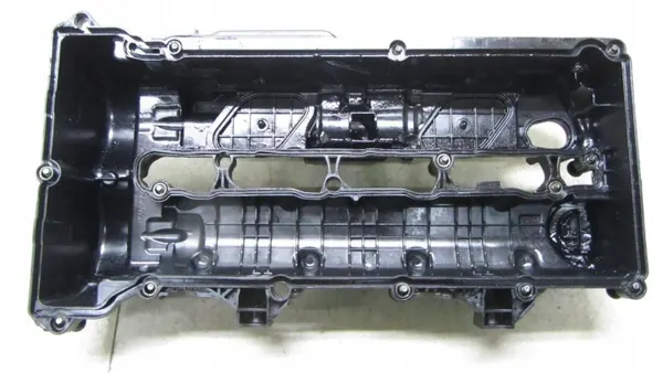 Mercedes-venttiilikansi OEM A6540164200 Käytetty image 3