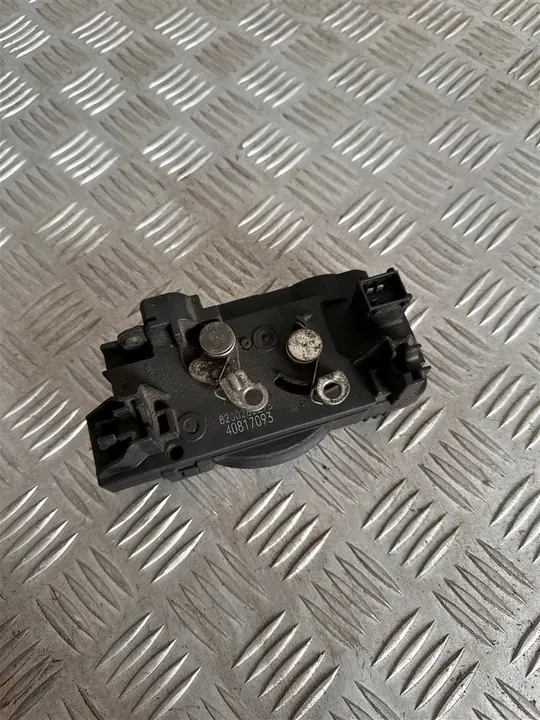 Vänster bakdörrslås Opel VIVARO 8200282295 image 2