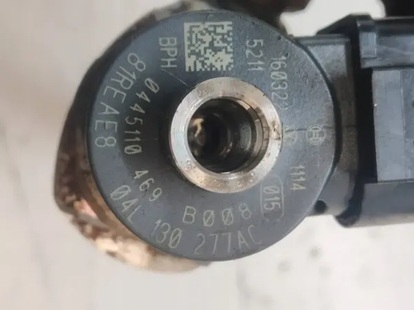 Injector OEM 0445110469 para 2.0 TDI VW Touran image 3