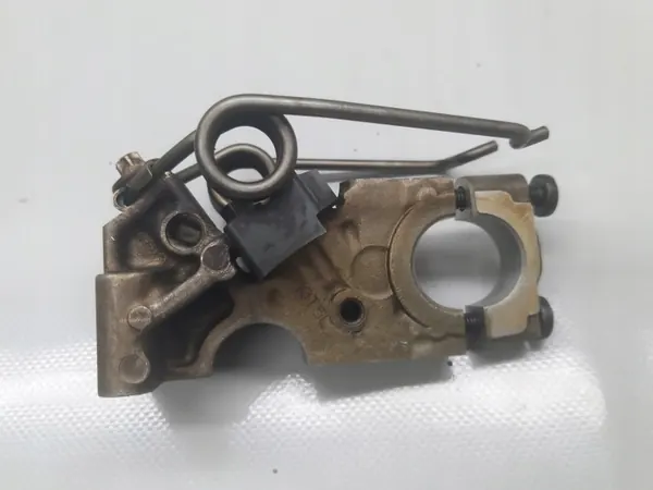 Nockenhalter OEM 7589975 für BMW 1er F20 image 3