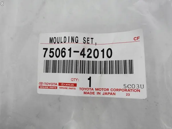 TOYOTA RAV4 V 5 19- Right Rear Door Trim 75061-42010 image 9