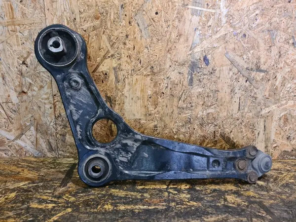 Braccio di controllo anteriore destro Renault OE image 3