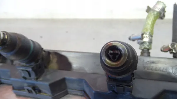 Polttoaineputki BMW E36 316 I image 3