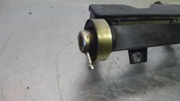 Polttoaineputki BMW E36 316 I image 9