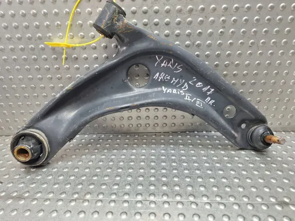 Höger främre bärarm Toyota Yaris III 11-20 OEM S27725455 image 2