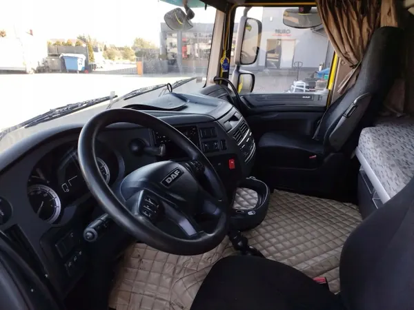 Cabine DAF XF 106 - Pièce OEM d'occasion image 8