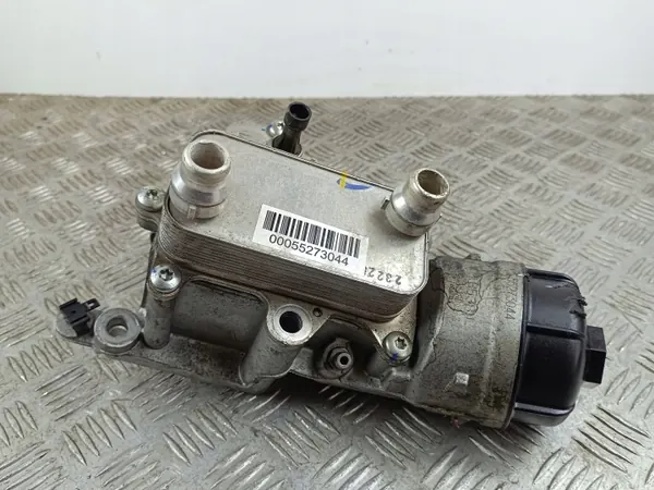 Refroidisseur d'huile moteur Jaguar OEM 00055273044 - Occasion image 2