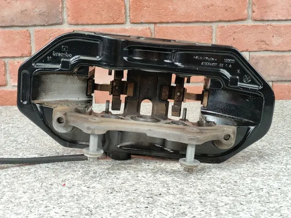 Pinça de travão dianteira esquerda OEM 8846945 para BMW XM image 10