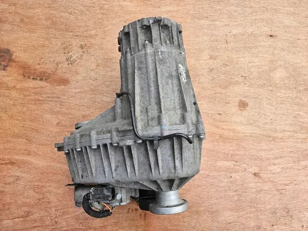 MERCEDES ML W163 5.0 Gearbox Reducer A1632800600 image 2