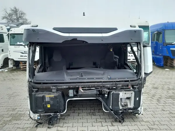 MAN OEM KABINA GM GM Hyt för TGX TG3 2023 Vit image 3