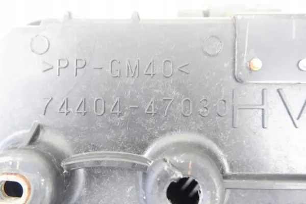 Akunpidike OEM 74404-47030 Toyota Prius IV 15- image 3