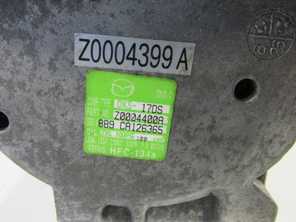 Compresseur de climatisation Mazda DKS-17DS image 2