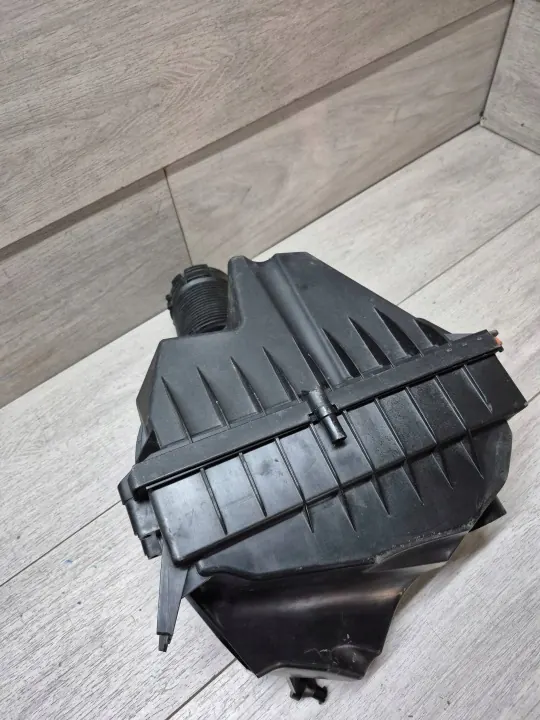Ilmansuodatin Kotelo OEM M8E2-9H708-BE Range Rover Sportille image 3