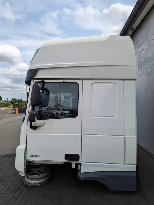 Cabine DAF XF 106 LIFT 2018 - OEM 106 LIFT image 4