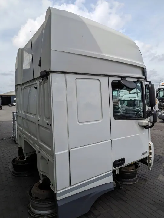 Cabine DAF XF 106 LIFT 2018 - OEM 106 LIFT image 6