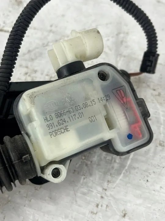 Porsche 911 991 Motorkapslot Actuator OEM 99151105304 image 8