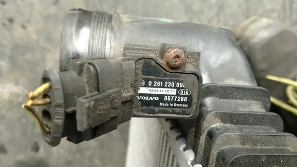 Intercooler Volvo S60 2.4D 8677288 image 3