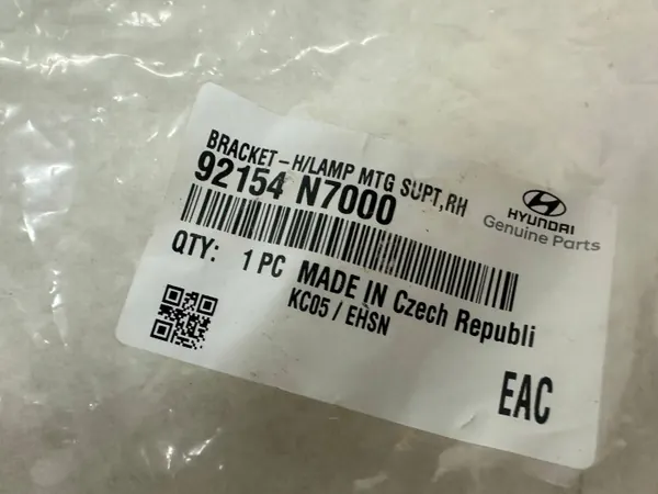 Scheinwerferhalter Rechts Vorne Hyundai Tucson OEM 92154N7000 image 3