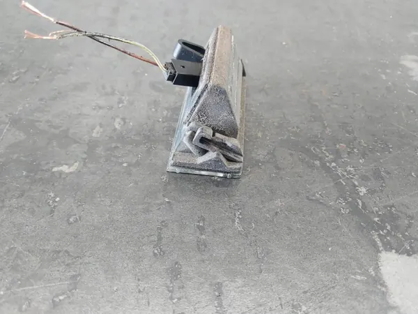Kennzeichenleuchte Audi A4 B5 OEM 8D9943021D image 10