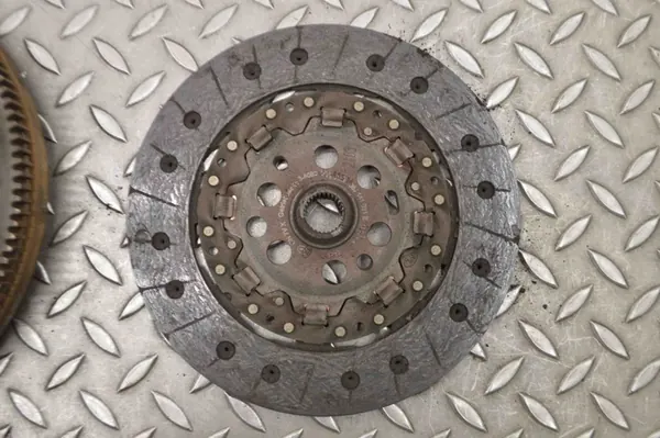 Conjunto de embreagem Audi TT 1.8L 2014 06J105266K image 4