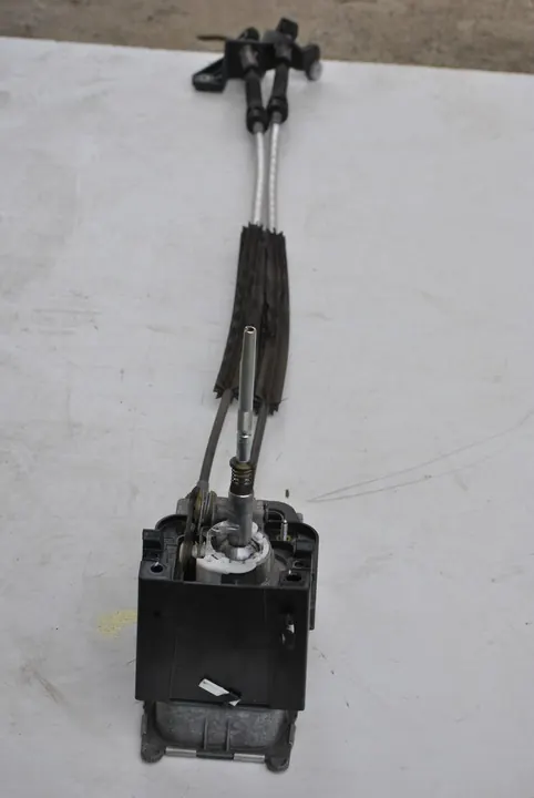Gear Selector 1K0711049B Audi A3 8P image 2