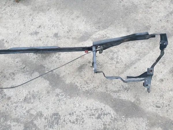 Paraurti anteriore superiore Mercedes-Benz C (W204) A2046200072 image 7