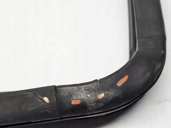 Nissan Patrol Y60 carrosserieruitdichting achter rechts OEM 76831M image 6
