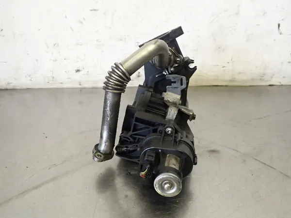 Coletor de admissão Volkswagen Golf 1.6 TDI OE image 5