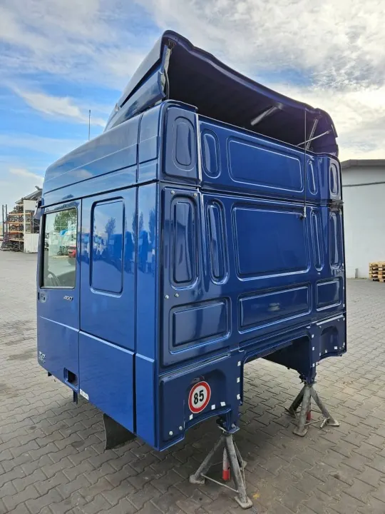 Cabina DAF XF 106 - Pieza OEM XF 106 usada image 7