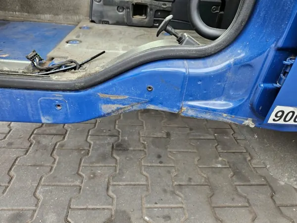 Cabina DAF XF 106 - Pieza OEM XF 106 usada image 9