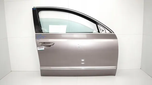 Puerta delantera derecha Skoda Superb II OEM 360171670 image 2